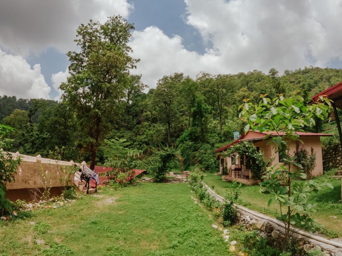 Shiv Shakti Yogpeeth Cottages Ришикеш Экстерьер фото