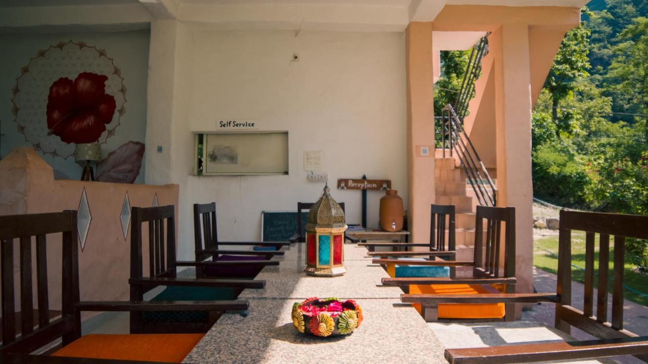 Shiv Shakti Yogpeeth Cottages Ришикеш Экстерьер фото