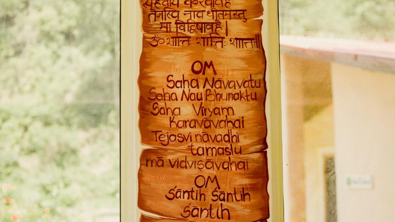 Shiv Shakti Yogpeeth Cottages Ришикеш Экстерьер фото