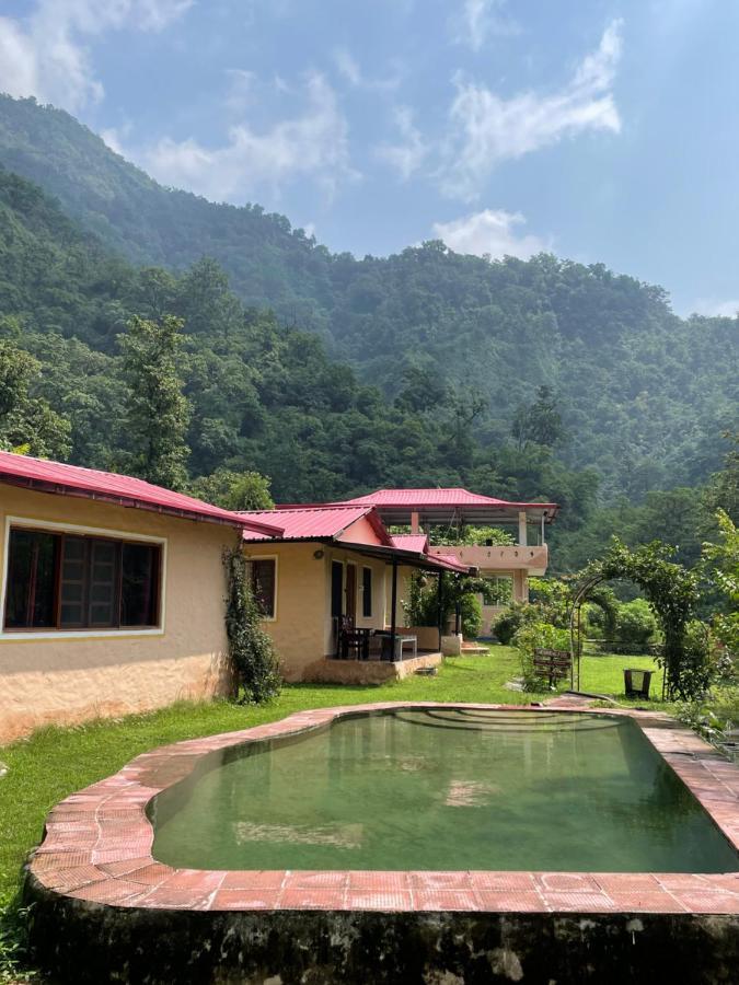Shiv Shakti Yogpeeth Cottages Ришикеш Экстерьер фото