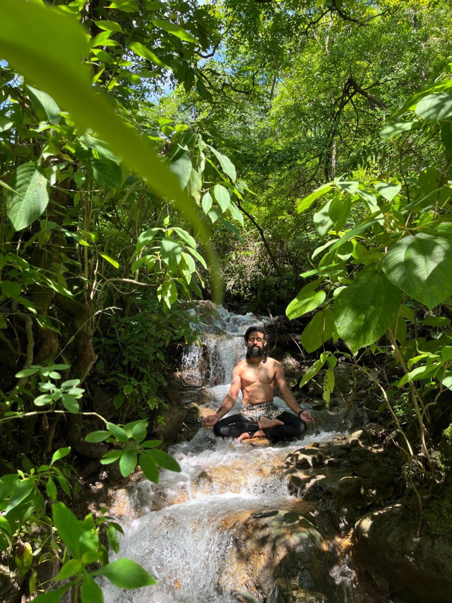 Shiv Shakti Yogpeeth Cottages Ришикеш Экстерьер фото